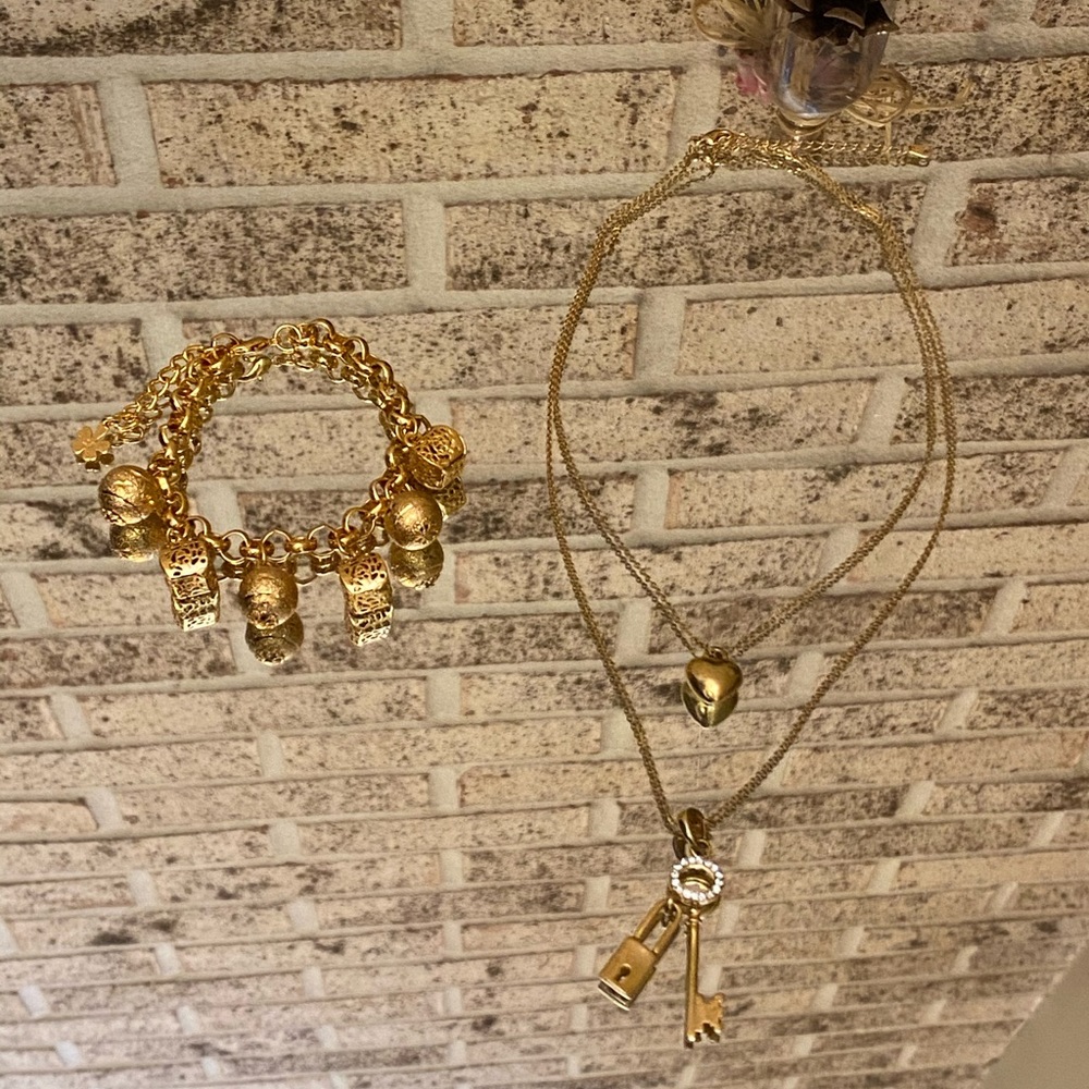 Set of necklace and bracelet gold tone - Picture 3 of 9